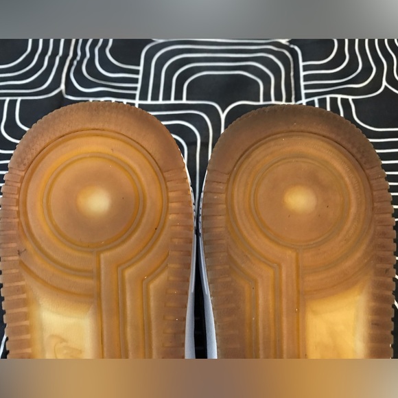 Nike Air Force 1 premium birds nest
Size 12 - Picture 6 of 10